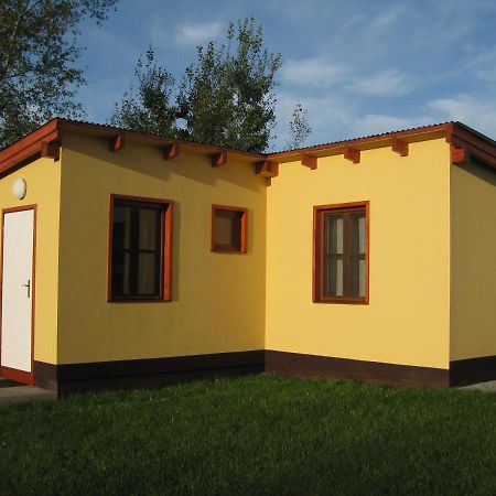 Apartmany Vcelka Hranice u Novych Hradu Ngoại thất bức ảnh