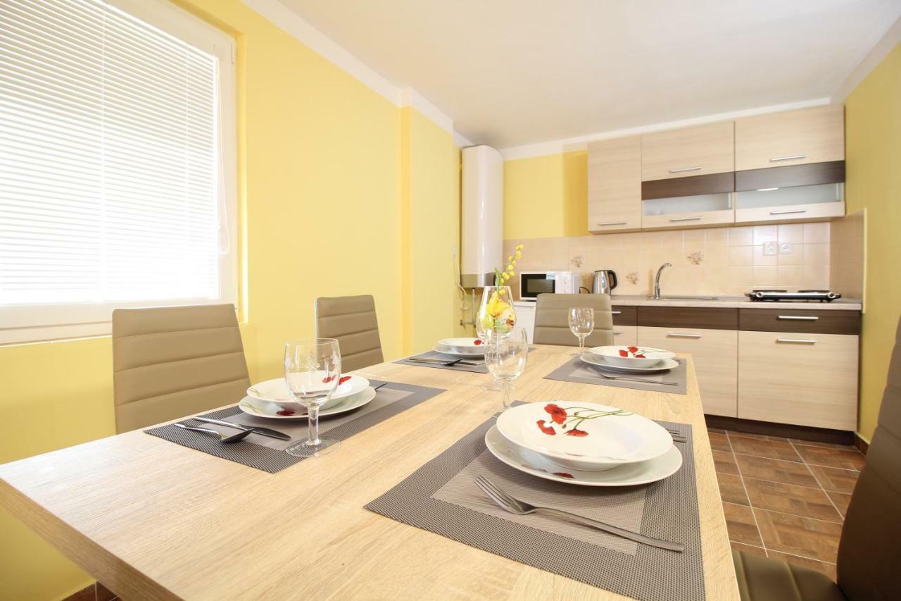 Apartmany Vcelka Hranice u Novych Hradu Ngoại thất bức ảnh
